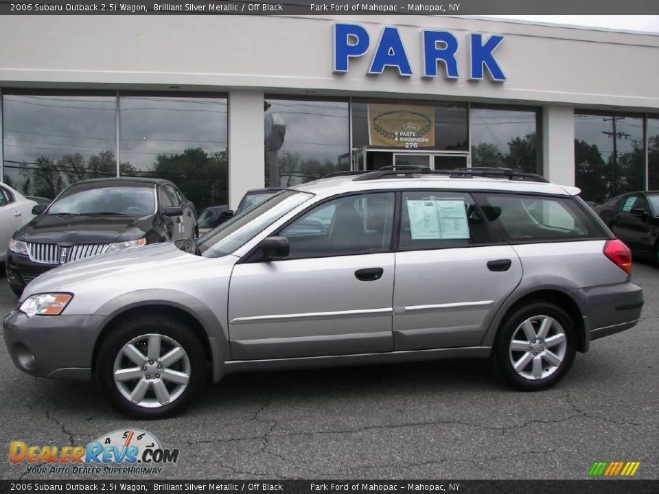 2006 Subaru Outback 2.5i Wagon Brilliant Silver Metallic / Off Black Photo #21