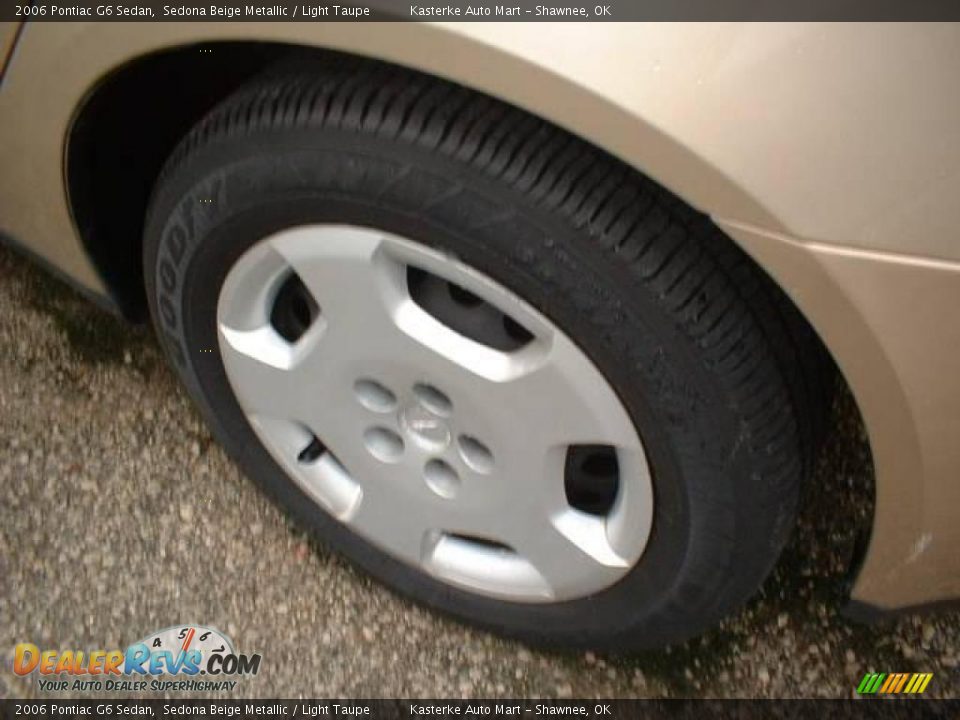 2006 Pontiac G6 Sedan Sedona Beige Metallic / Light Taupe Photo #4