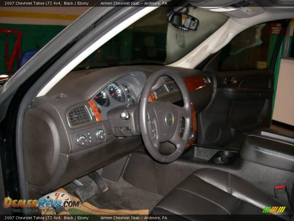 2007 Chevrolet Tahoe LTZ 4x4 Black / Ebony Photo #13
