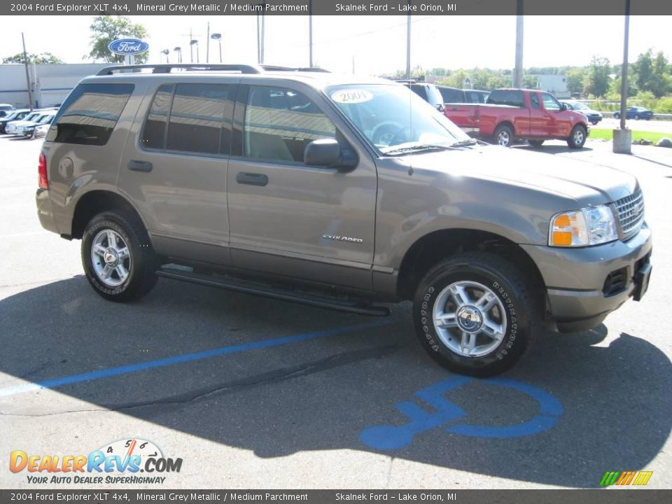 2004 Ford Explorer XLT 4x4 Mineral Grey Metallic / Medium Parchment Photo #6