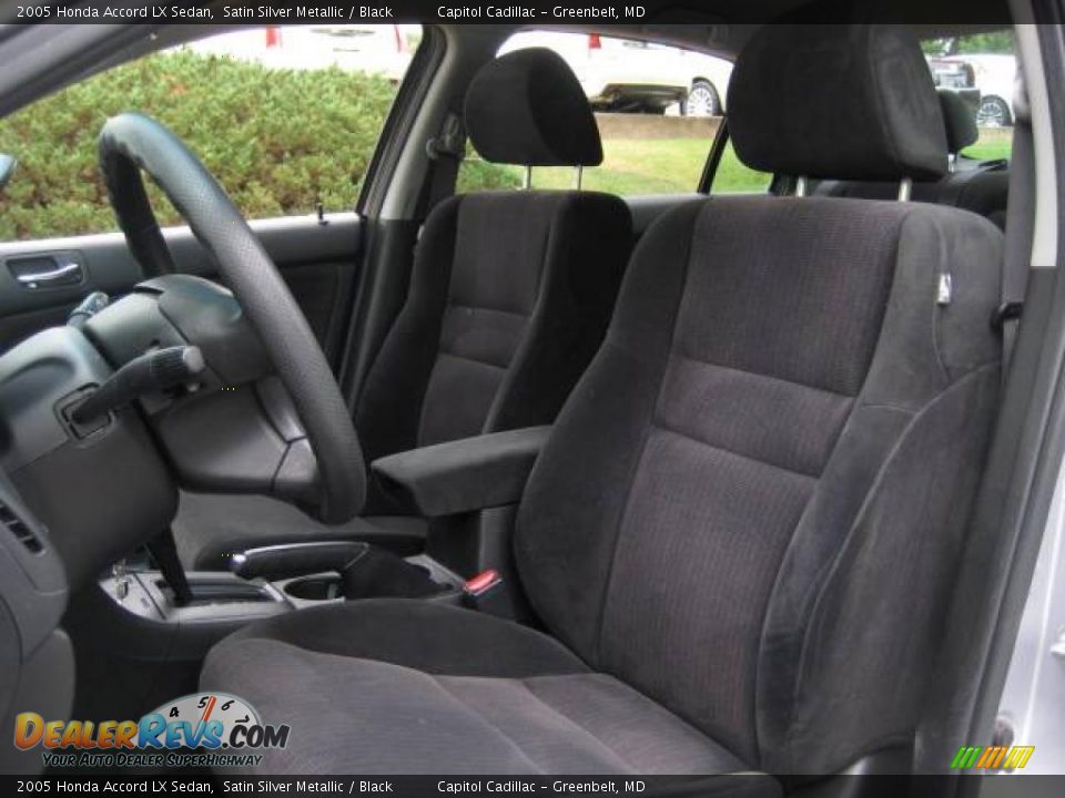 2005 Honda Accord LX Sedan Satin Silver Metallic / Black Photo #10