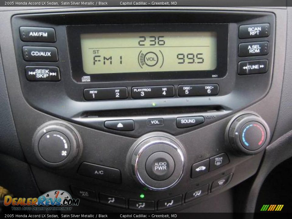 2005 Honda Accord LX Sedan Satin Silver Metallic / Black Photo #14