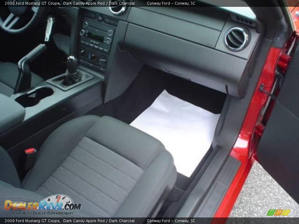 2009 Ford Mustang GT Coupe Dark Candy Apple Red / Dark Charcoal Photo #17