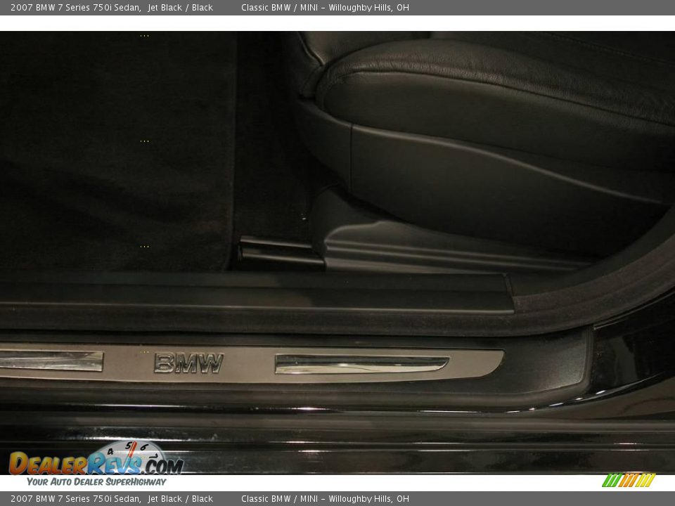 2007 BMW 7 Series 750i Sedan Jet Black / Black Photo #10
