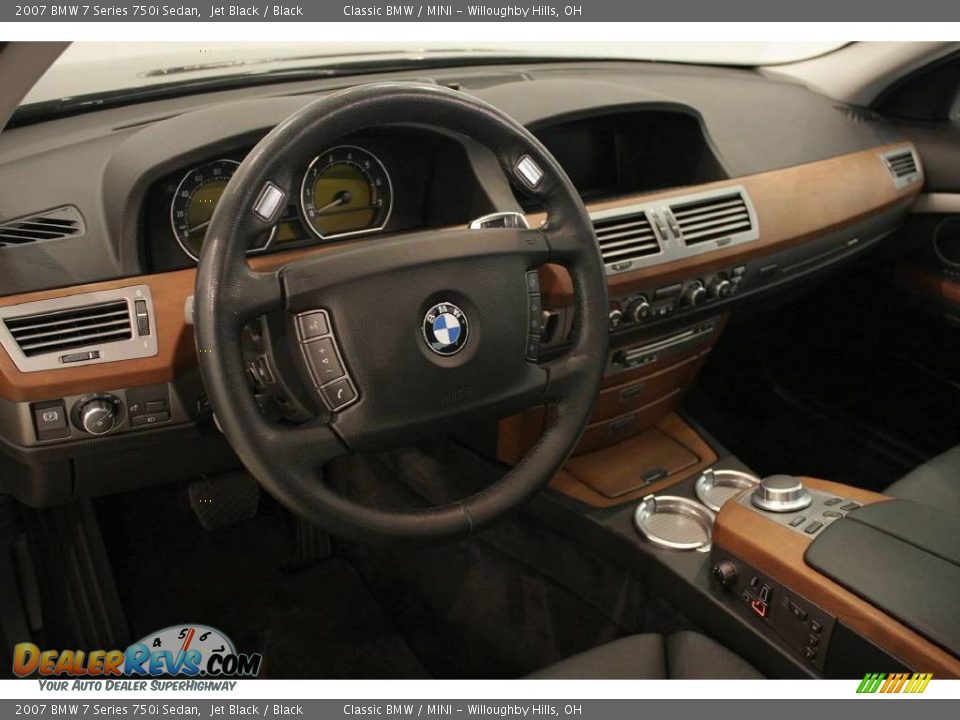 2007 BMW 7 Series 750i Sedan Jet Black / Black Photo #12