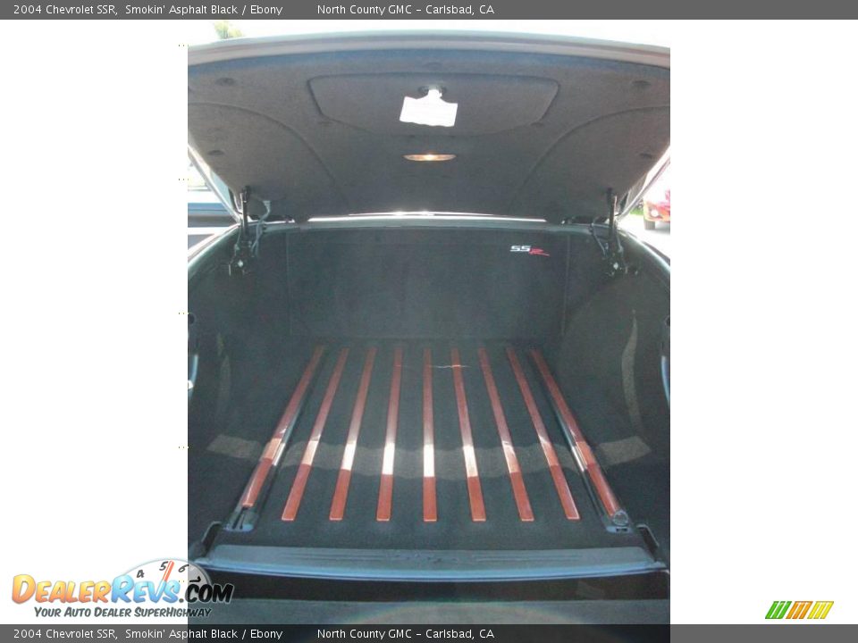 2004 Chevrolet SSR Smokin' Asphalt Black / Ebony Photo #17