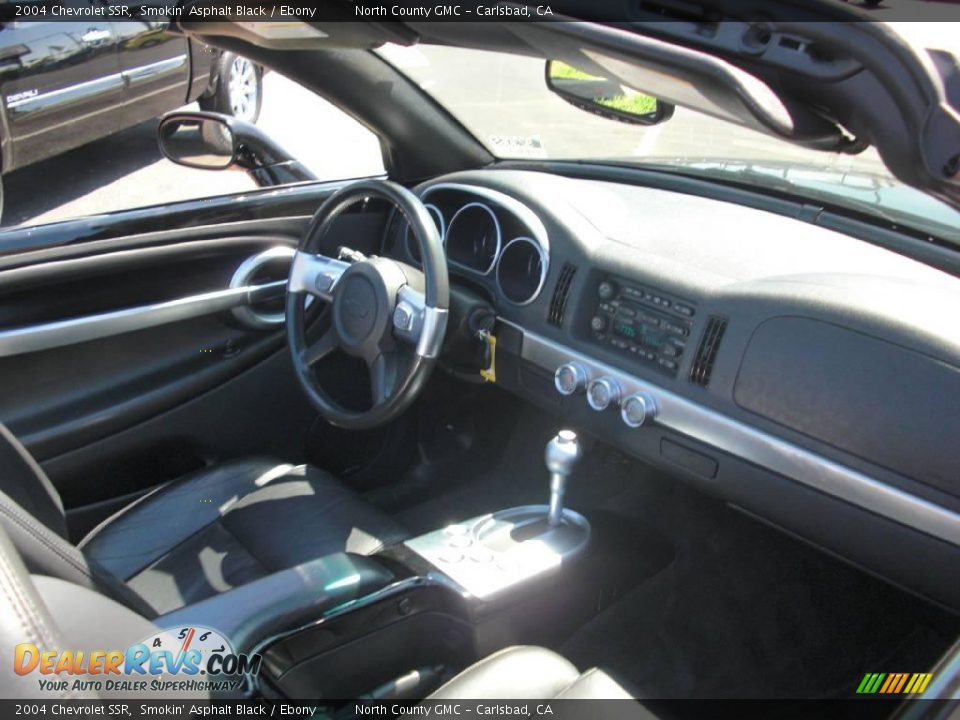 2004 Chevrolet SSR Smokin' Asphalt Black / Ebony Photo #21