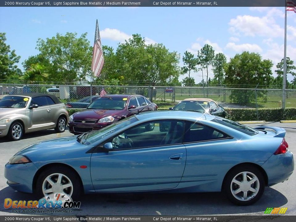 2000 Mercury Cougar V6 Light Sapphire Blue Metallic / Medium Parchment Photo #6