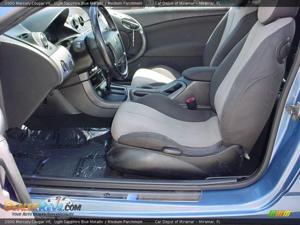 2000 Mercury Cougar V6 Light Sapphire Blue Metallic / Medium Parchment Photo #10