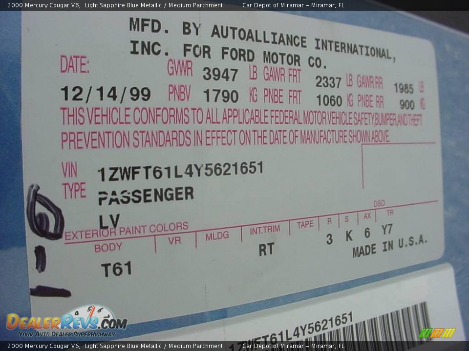 2000 Mercury Cougar V6 Light Sapphire Blue Metallic / Medium Parchment Photo #17