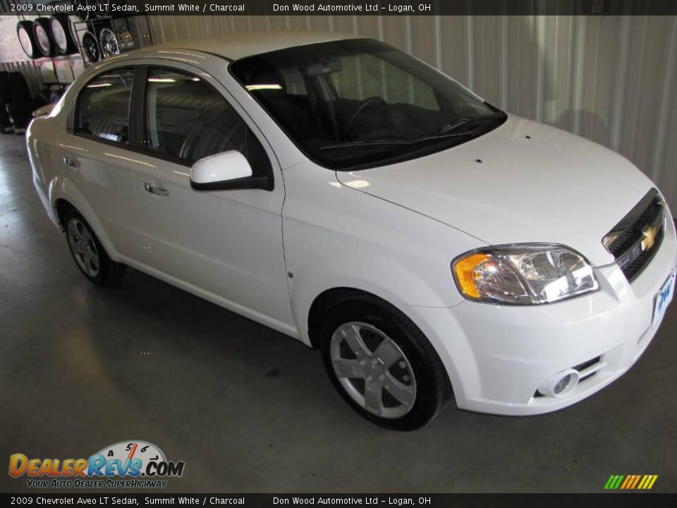 2009 Chevrolet Aveo LT Sedan Summit White / Charcoal Photo #1