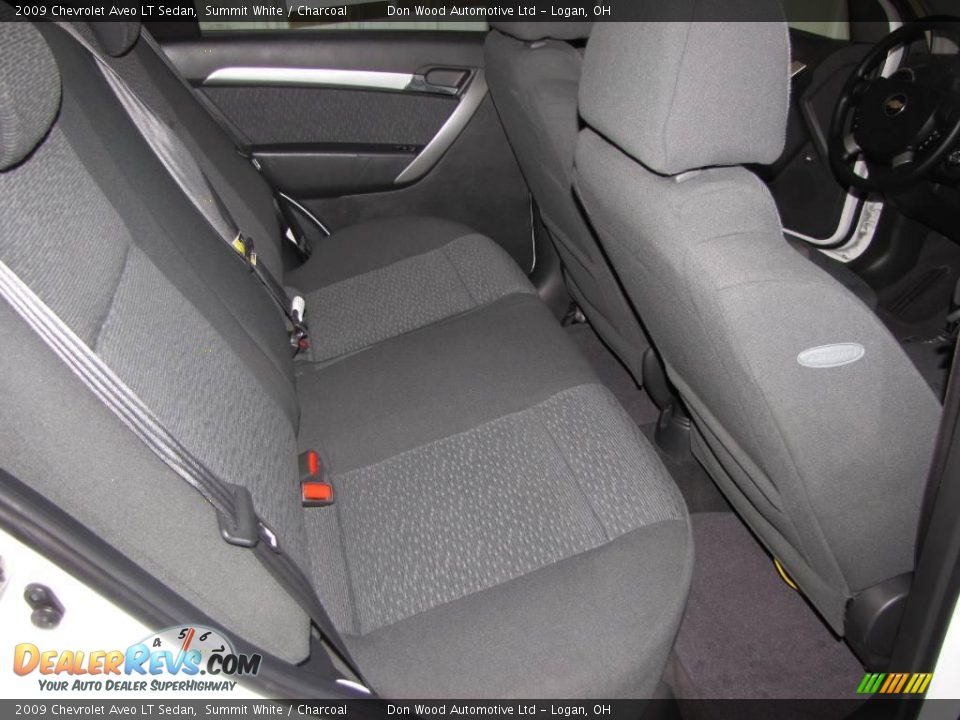 2009 Chevrolet Aveo LT Sedan Summit White / Charcoal Photo #9