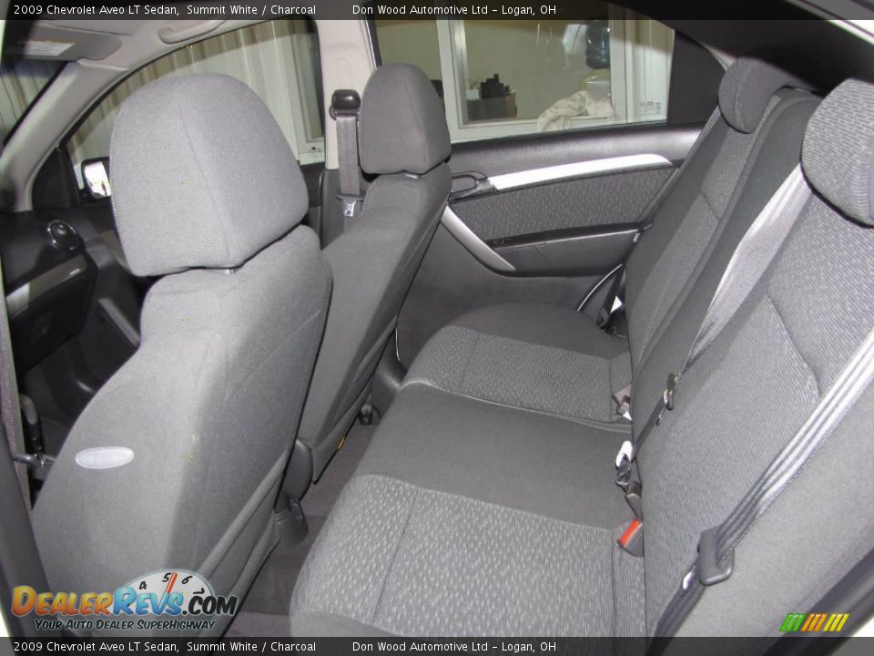 2009 Chevrolet Aveo LT Sedan Summit White / Charcoal Photo #10