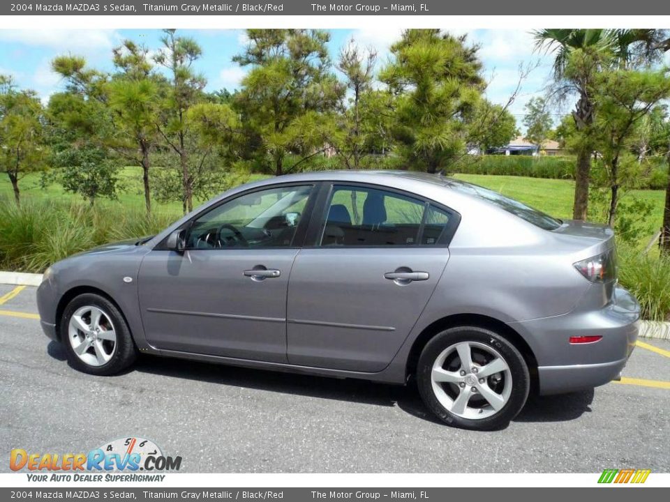2004 Mazda MAZDA3 s Sedan Titanium Gray Metallic / Black/Red Photo #4