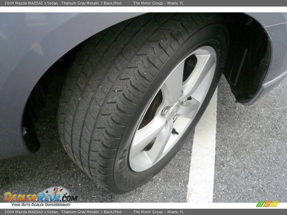 2004 Mazda MAZDA3 s Sedan Titanium Gray Metallic / Black/Red Photo #27