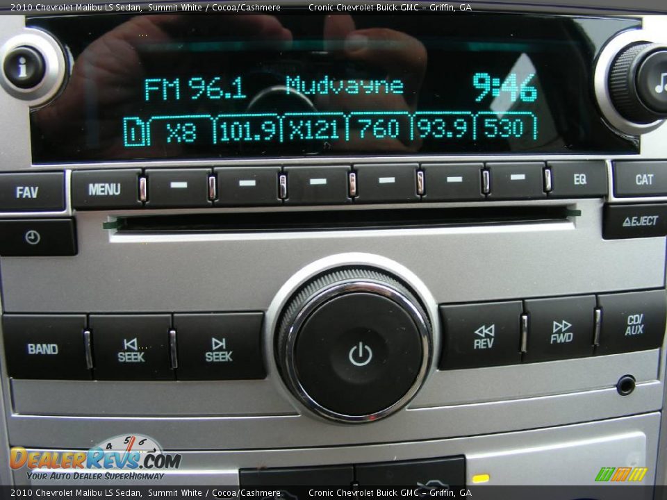 2010 Chevrolet Malibu LS Sedan Summit White / Cocoa/Cashmere Photo #18