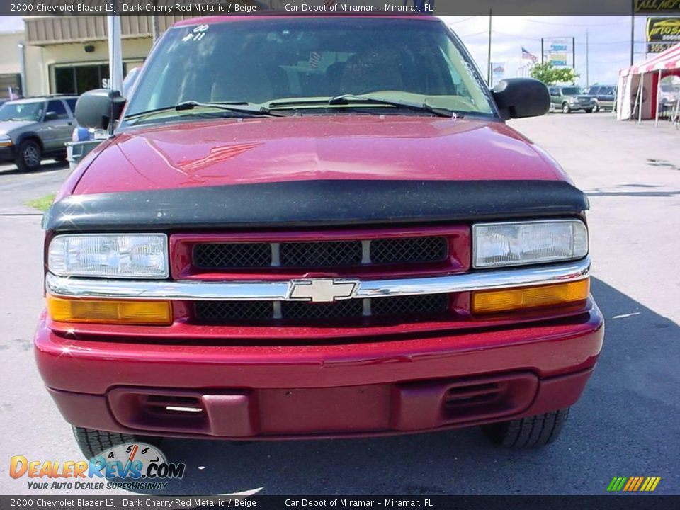 2000 Chevrolet Blazer LS Dark Cherry Red Metallic / Beige Photo #9
