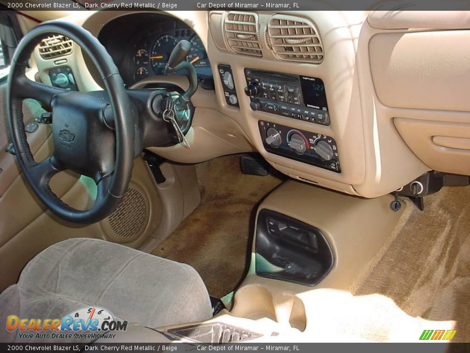 2000 Chevrolet Blazer LS Dark Cherry Red Metallic / Beige Photo #14