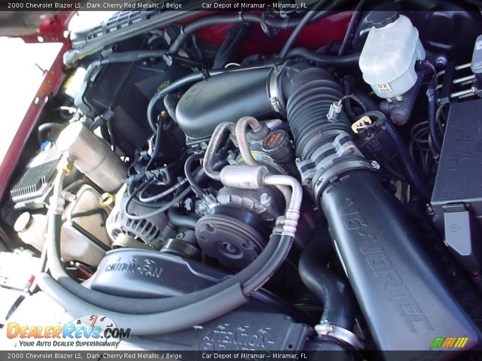 2000 Chevrolet Blazer LS Dark Cherry Red Metallic / Beige Photo #16