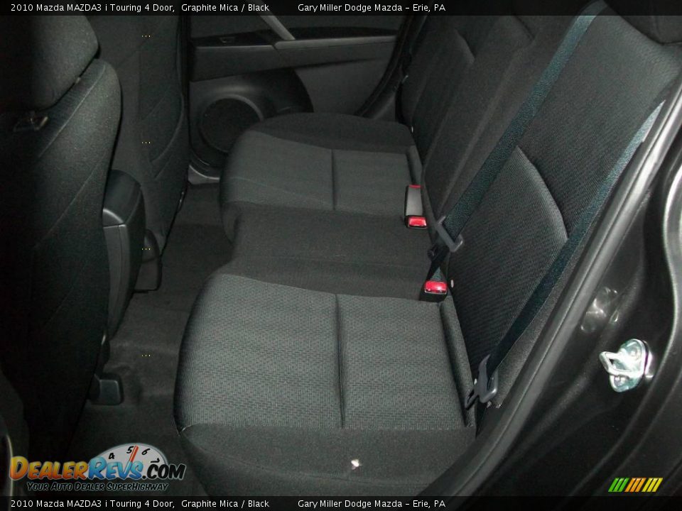 2010 Mazda MAZDA3 i Touring 4 Door Graphite Mica / Black Photo #13