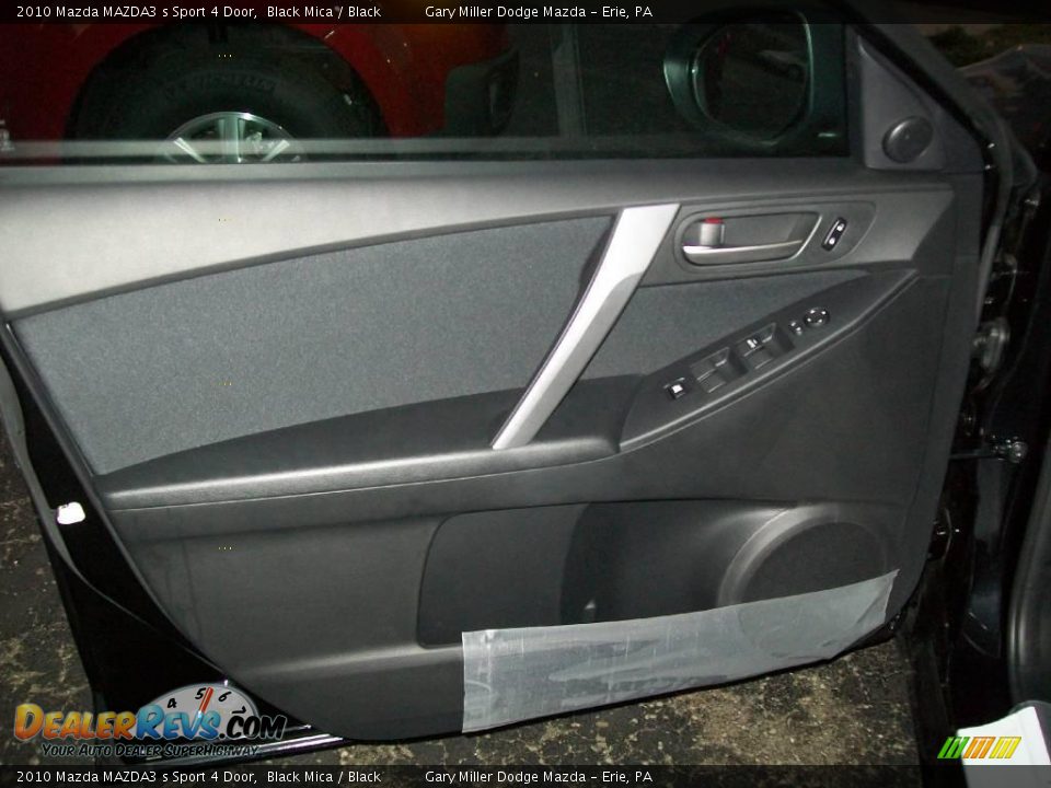 2010 Mazda MAZDA3 s Sport 4 Door Black Mica / Black Photo #10