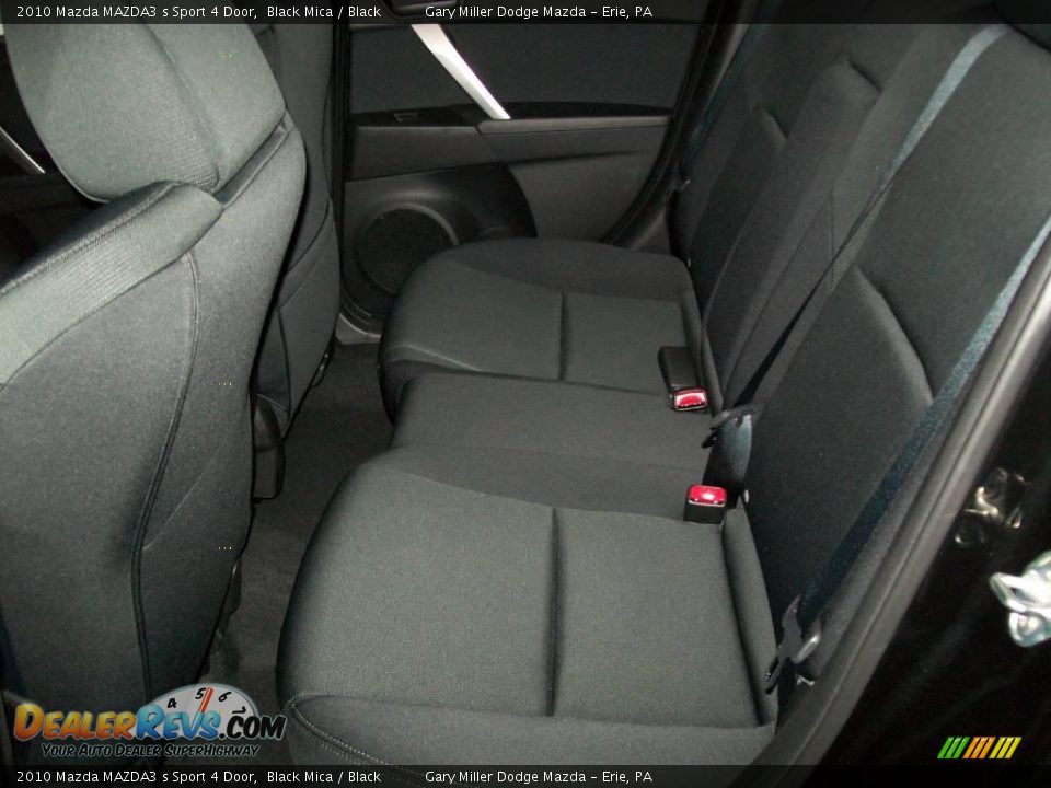 2010 Mazda MAZDA3 s Sport 4 Door Black Mica / Black Photo #13