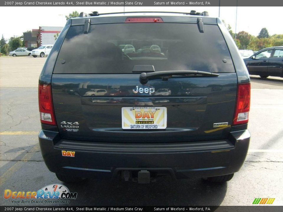 2007 Jeep Grand Cherokee Laredo 4x4 Steel Blue Metallic / Medium Slate Gray Photo #3
