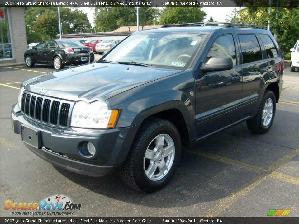 2007 Jeep Grand Cherokee Laredo 4x4 Steel Blue Metallic / Medium Slate Gray Photo #8