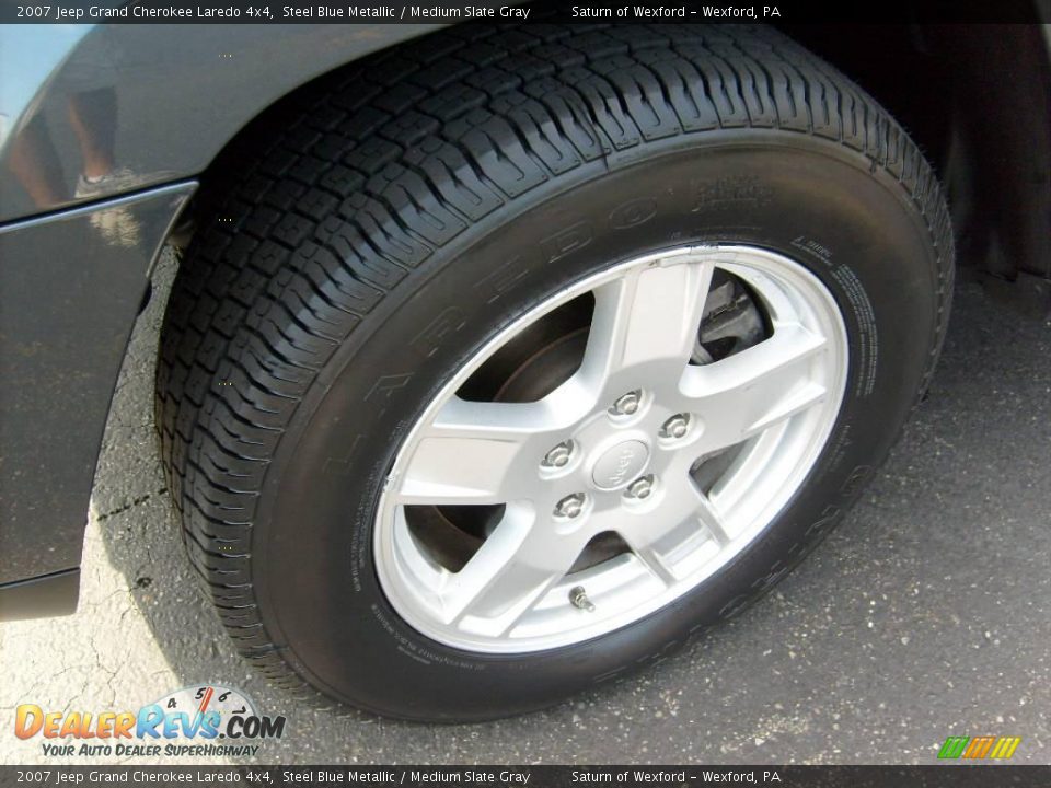 2007 Jeep Grand Cherokee Laredo 4x4 Steel Blue Metallic / Medium Slate Gray Photo #9