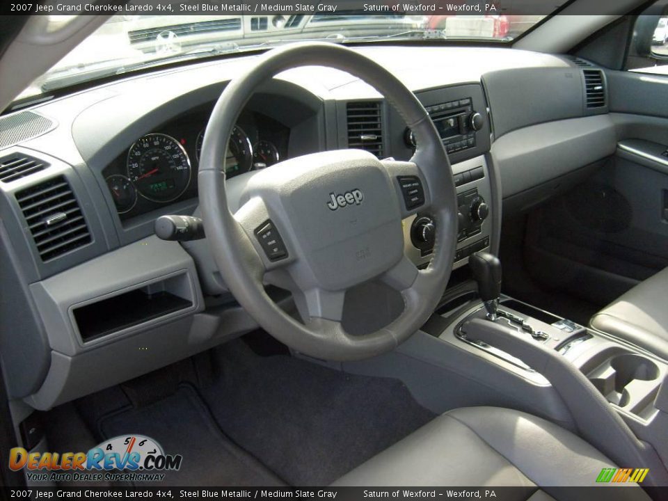 2007 Jeep Grand Cherokee Laredo 4x4 Steel Blue Metallic / Medium Slate Gray Photo #11