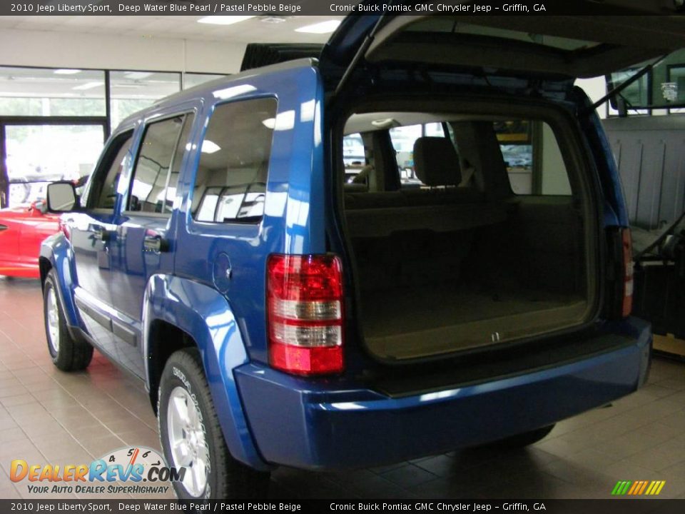 2010 Jeep Liberty Sport Deep Water Blue Pearl / Pastel Pebble Beige Photo #7