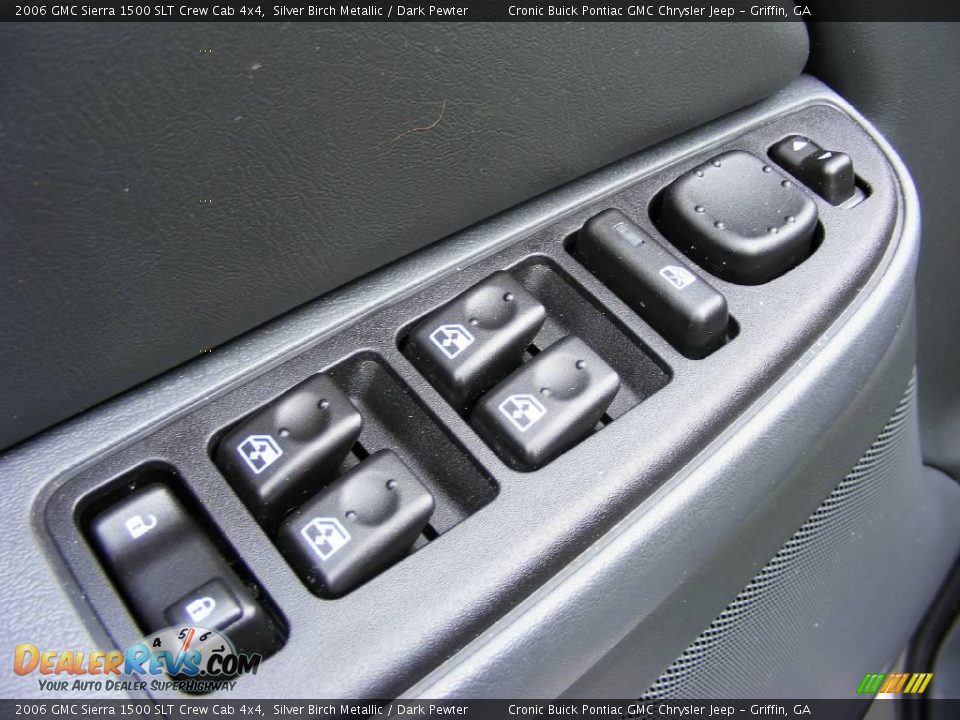 2006 GMC Sierra 1500 SLT Crew Cab 4x4 Silver Birch Metallic / Dark Pewter Photo #14