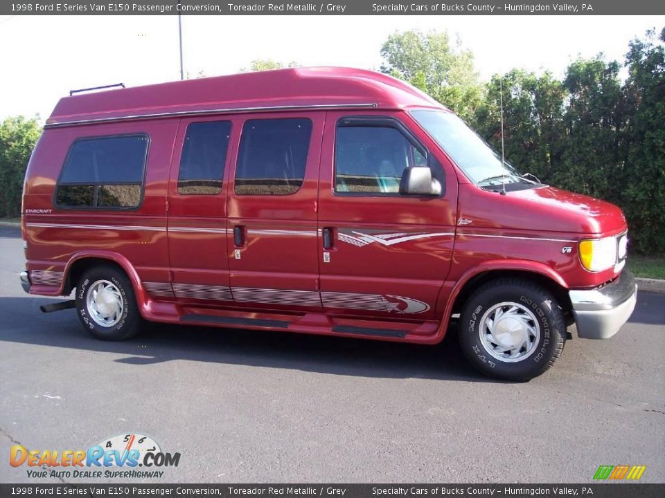 1998 Ford E Series Van E150 Passenger Conversion Toreador Red Metallic / Grey Photo #15