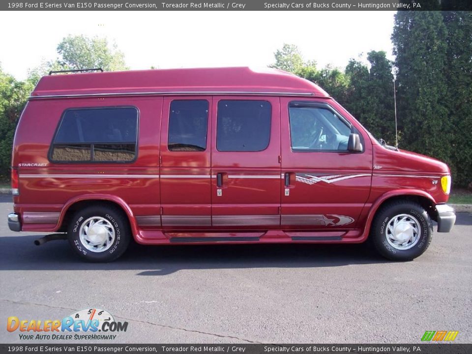 1998 Ford E Series Van E150 Passenger Conversion Toreador Red Metallic / Grey Photo #16