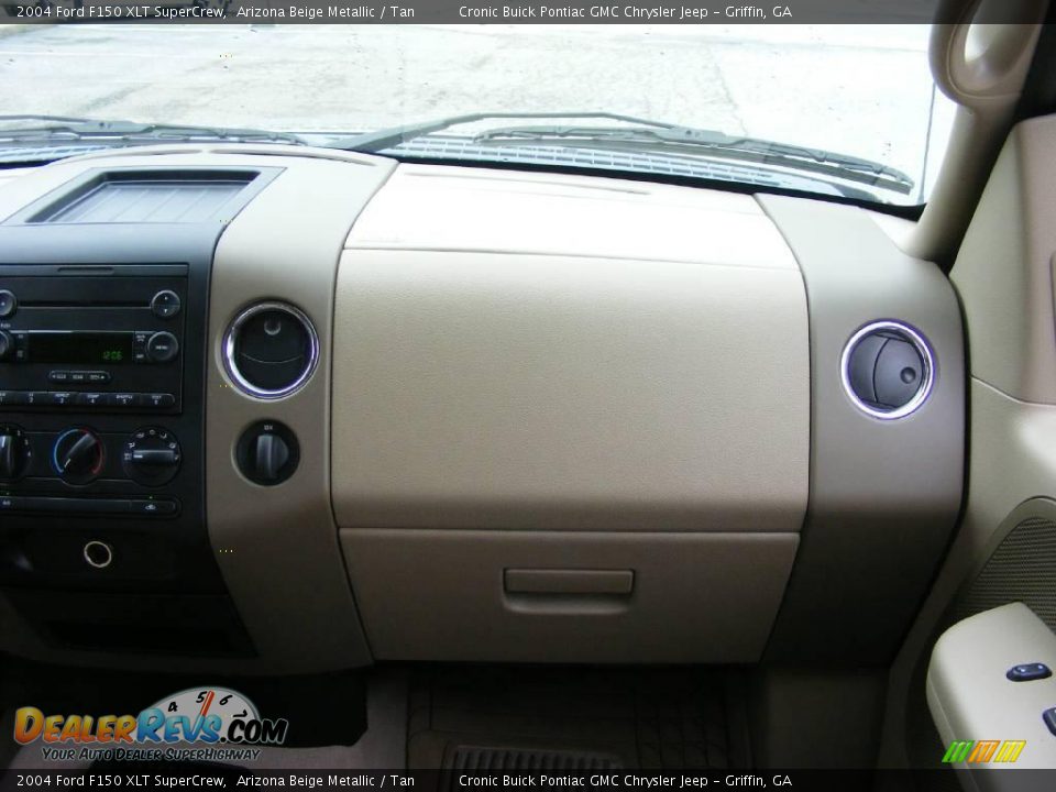 2004 Ford F150 XLT SuperCrew Arizona Beige Metallic / Tan Photo #20