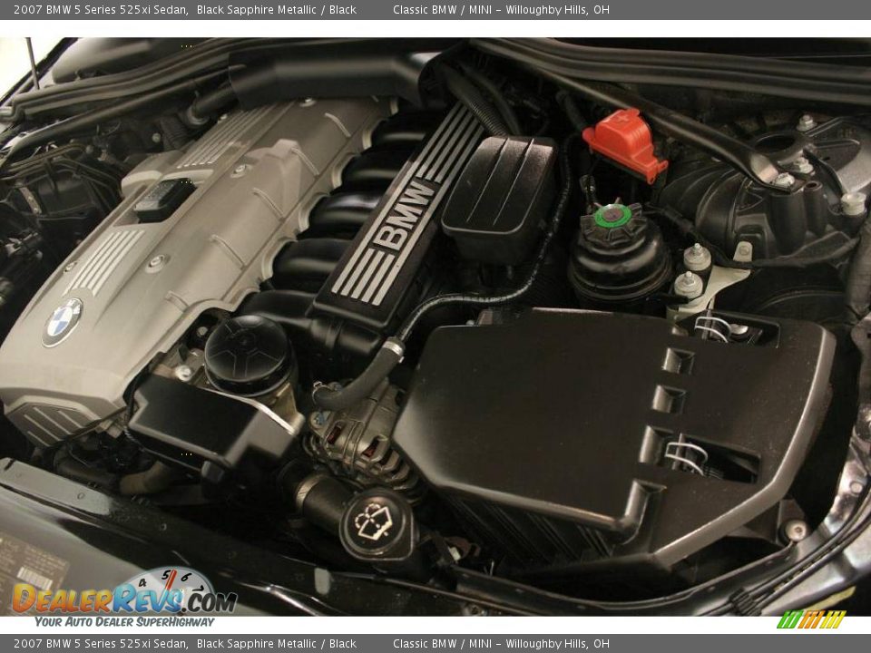 2007 BMW 5 Series 525xi Sedan Black Sapphire Metallic / Black Photo #25