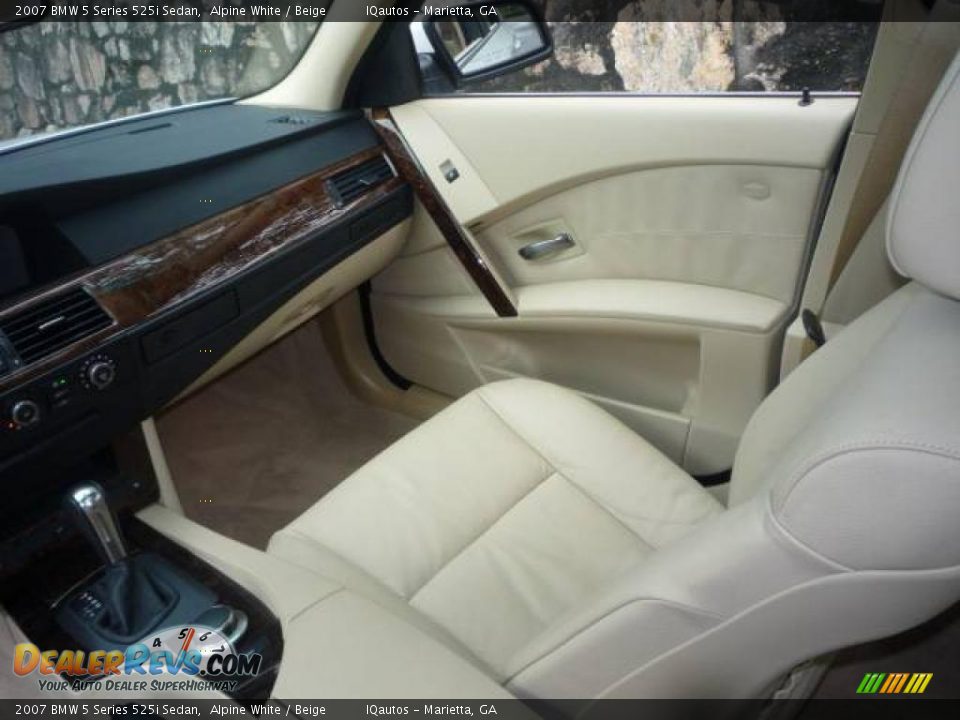 2007 BMW 5 Series 525i Sedan Alpine White / Beige Photo #15
