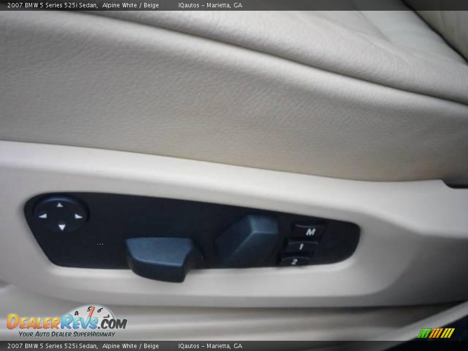 2007 BMW 5 Series 525i Sedan Alpine White / Beige Photo #18