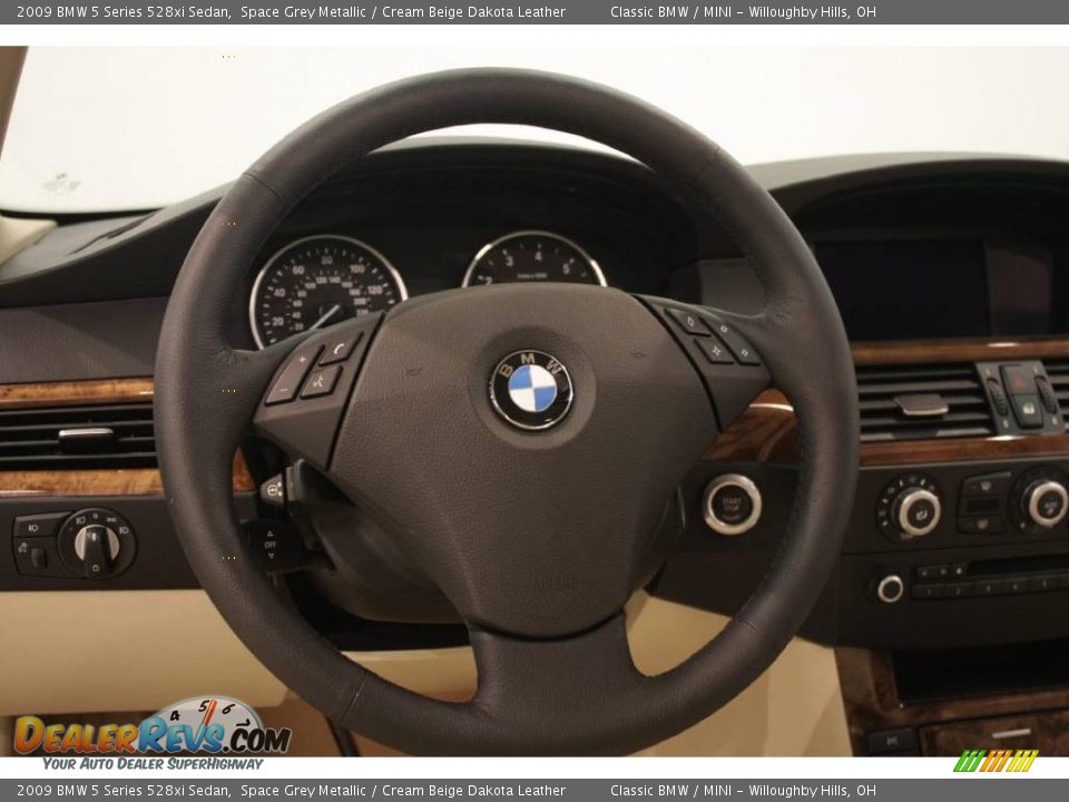 2009 BMW 5 Series 528xi Sedan Space Grey Metallic / Cream Beige Dakota Leather Photo #12