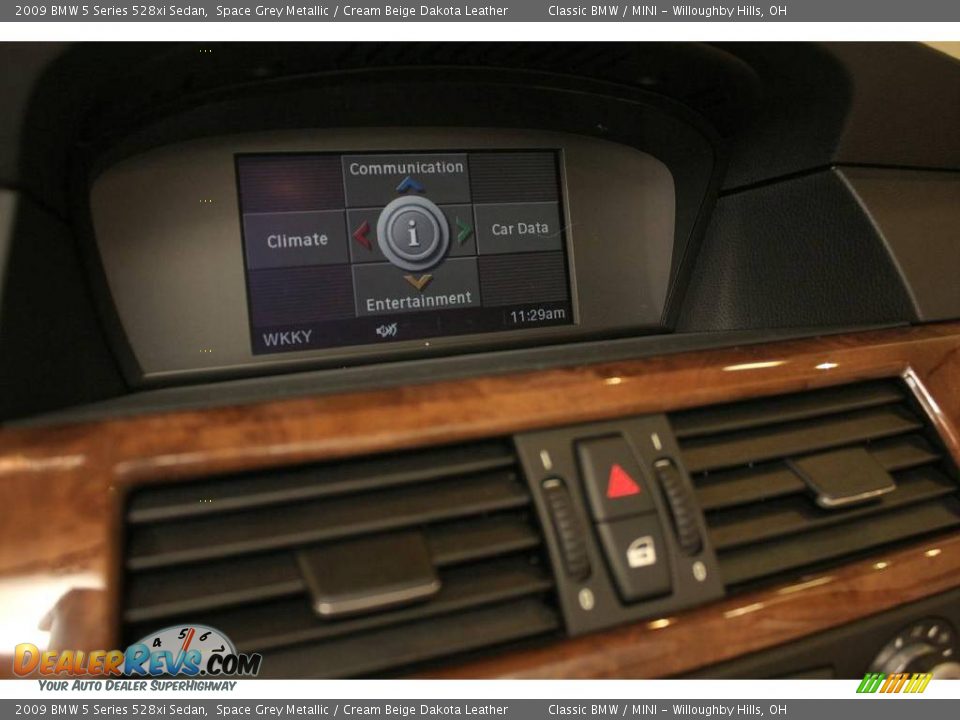 2009 BMW 5 Series 528xi Sedan Space Grey Metallic / Cream Beige Dakota Leather Photo #14