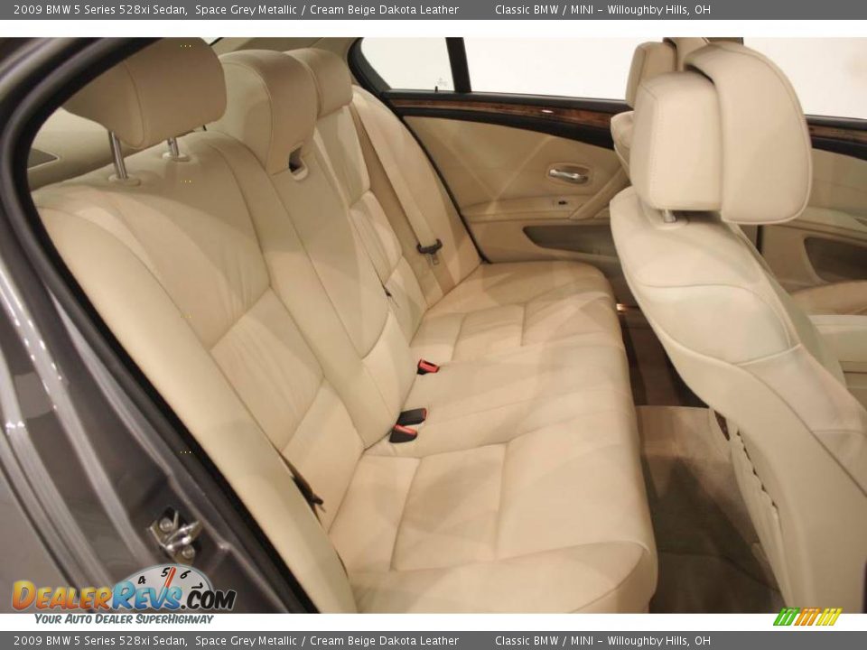 2009 BMW 5 Series 528xi Sedan Space Grey Metallic / Cream Beige Dakota Leather Photo #22