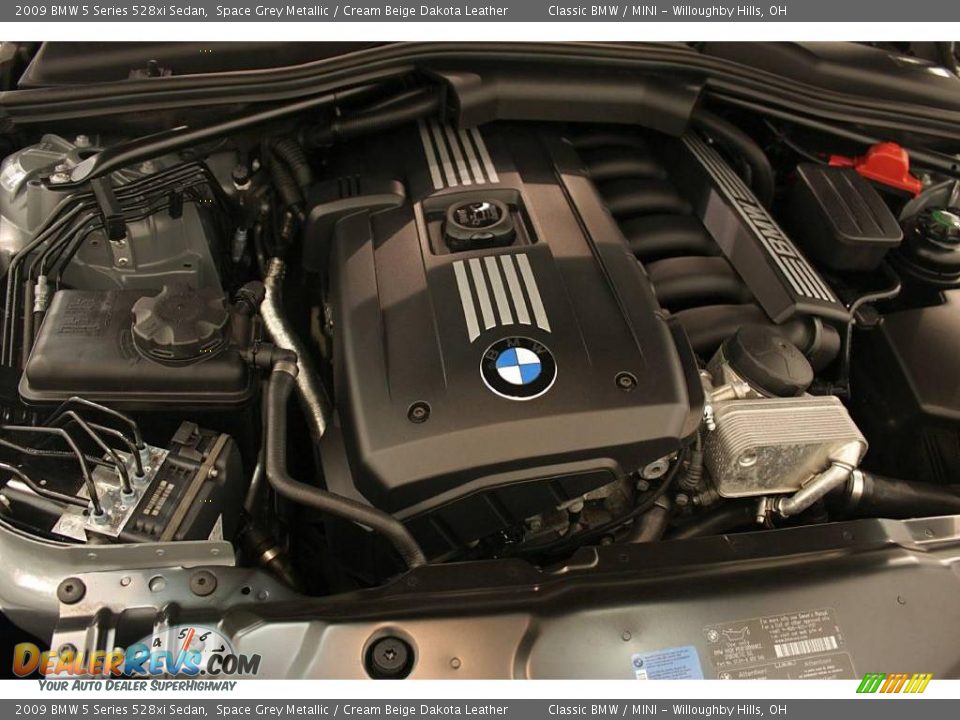 2009 BMW 5 Series 528xi Sedan Space Grey Metallic / Cream Beige Dakota Leather Photo #26
