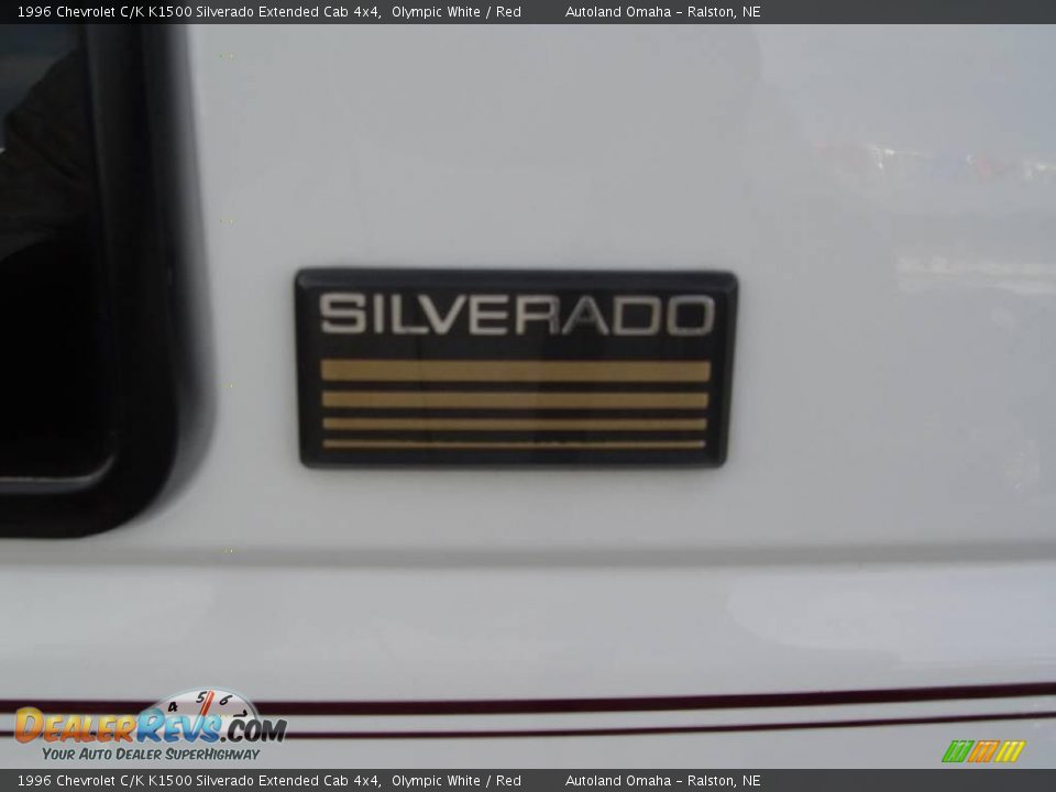1996 Chevrolet C/K K1500 Silverado Extended Cab 4x4 Olympic White / Red Photo #20