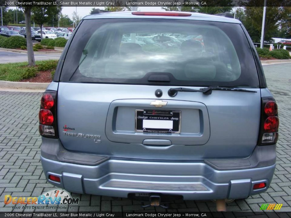2006 Chevrolet TrailBlazer LS Silver Blue Metallic / Light Gray Photo #4