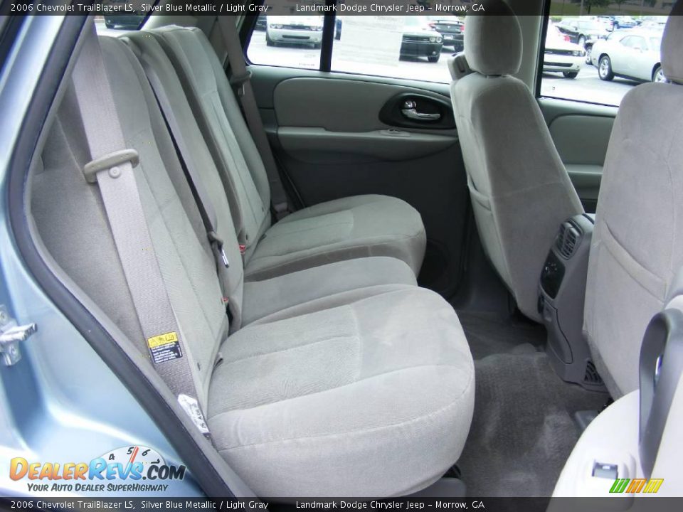 2006 Chevrolet TrailBlazer LS Silver Blue Metallic / Light Gray Photo #17