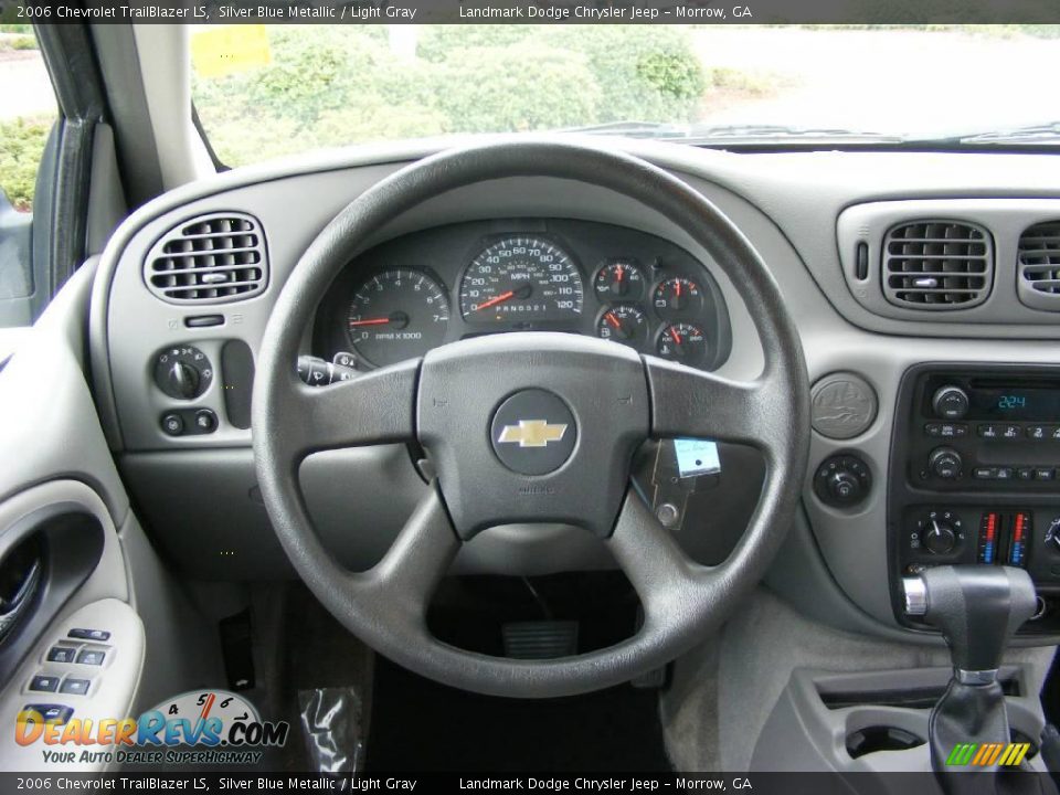 2006 Chevrolet TrailBlazer LS Silver Blue Metallic / Light Gray Photo #24