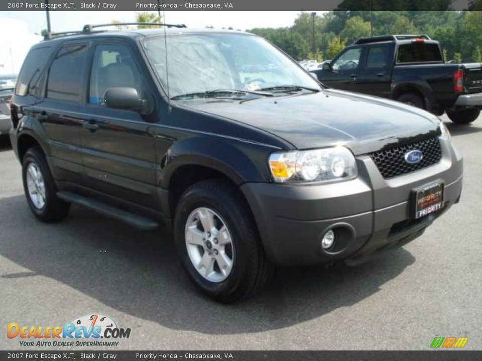 2007 Ford Escape XLT Black / Gray Photo #8