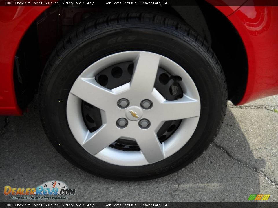 2007 Chevrolet Cobalt LS Coupe Victory Red / Gray Photo #13