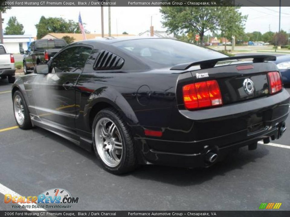 2006 Ford Mustang GT Premium Coupe Black / Dark Charcoal Photo #3