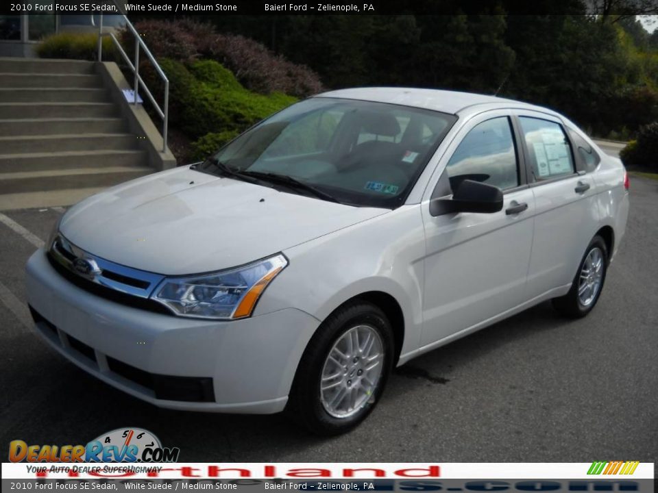 2010 Ford Focus SE Sedan White Suede / Medium Stone Photo #2